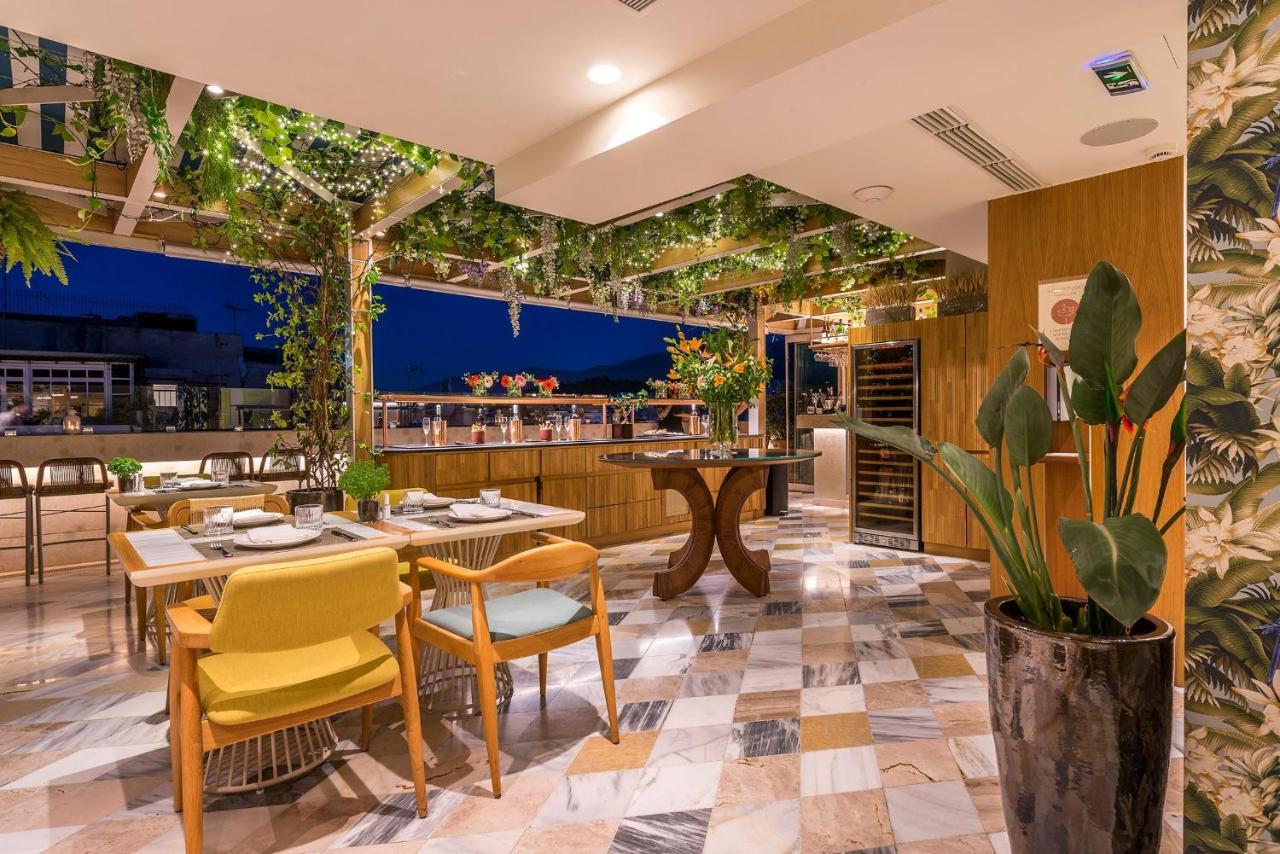 Niche Otel Atina